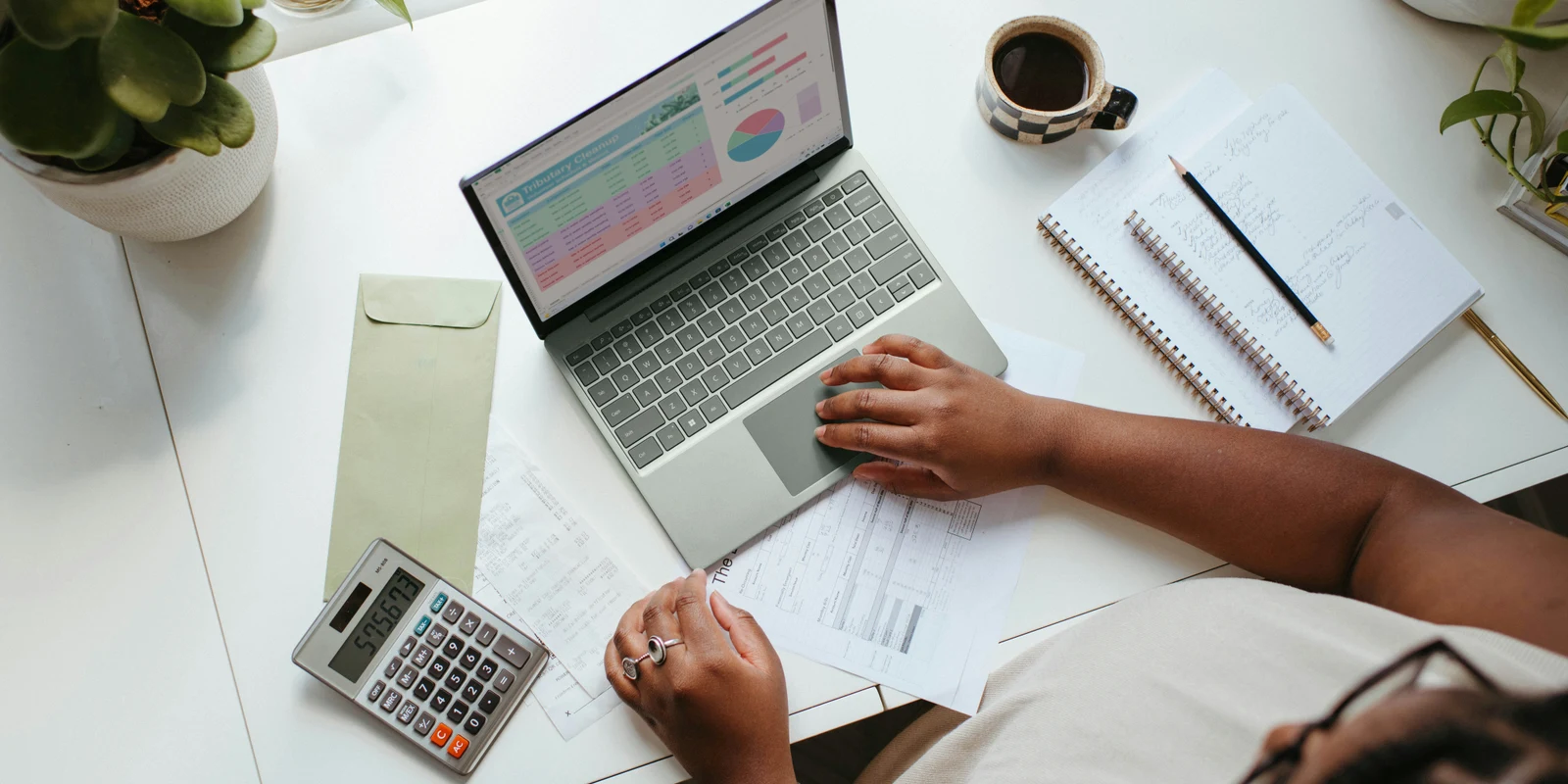 Guías y consejos para empresas y autónomos